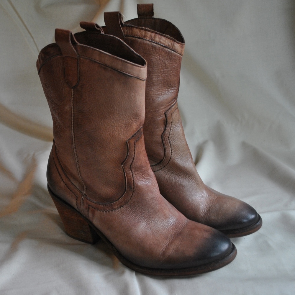 Sam Edelman western style boots